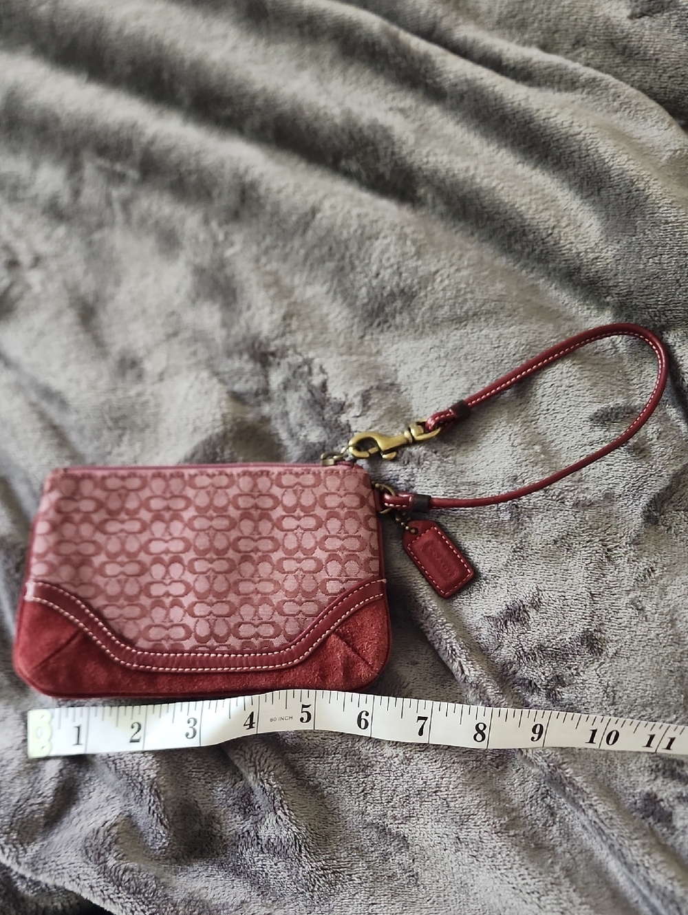 Coach Signature Wristlet in Rose Red and Blush Wine Colour. Y2k